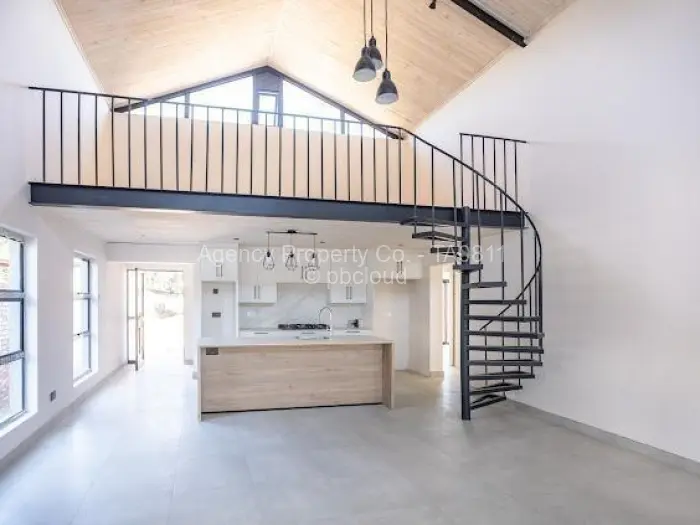 Townhouse/Cluster for Sale in Newlands, Harare