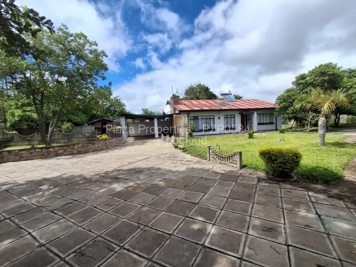 3 Bedroom House for Sale in Lundi Park, Gweru