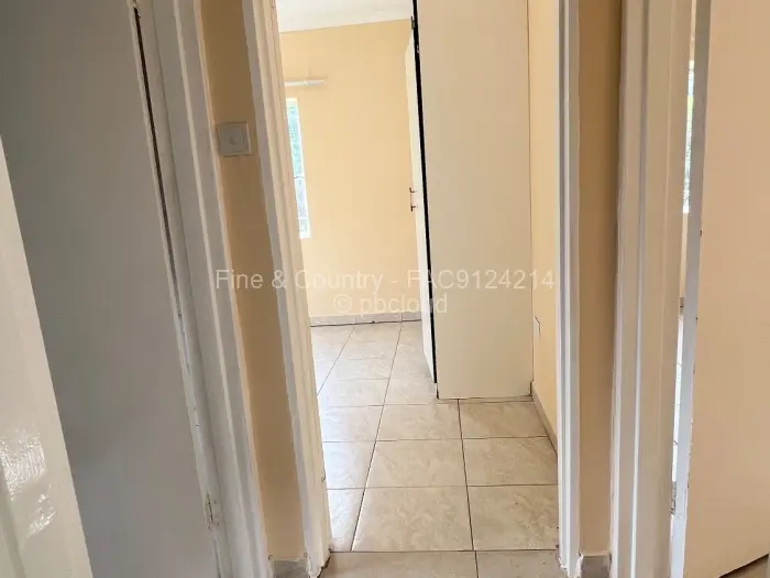 2 Bedroom Cottage/Garden Flat to Rent in Vainona