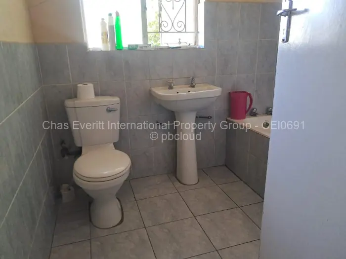 4 Bedroom House for Sale in Hatfield, Harare