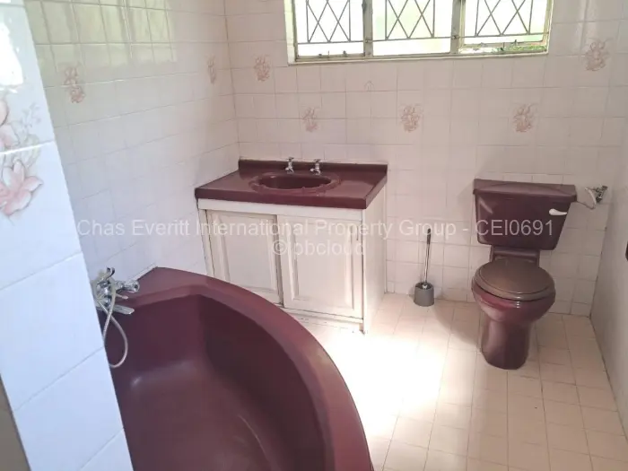 4 Bedroom House for Sale in Hatfield, Harare