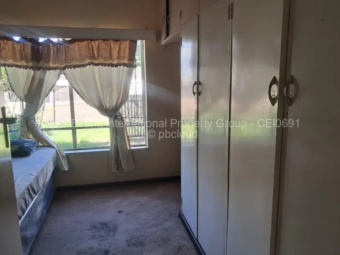 4 Bedroom House for Sale in Hatfield, Harare