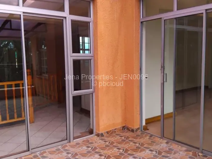 5 Bedroom House for Sale in Glen Lorne, Harare