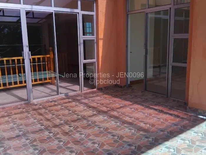 5 Bedroom House for Sale in Glen Lorne, Harare