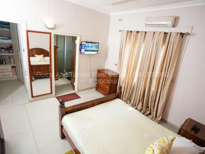 4 Bedroom House for Sale in Victoria Falls, Victoria Falls