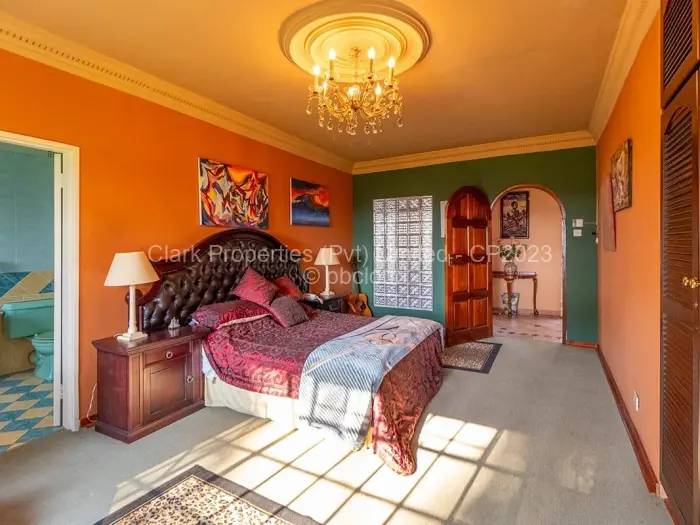 8 Bedroom House for Sale in Avondale - The Ridge, Harare