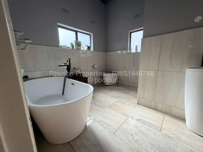 6 Bedroom House for Sale in Rolf Valley, Harare