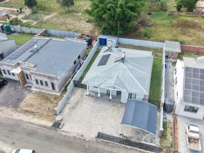 Townhouse/Cluster to Rent in Greendale