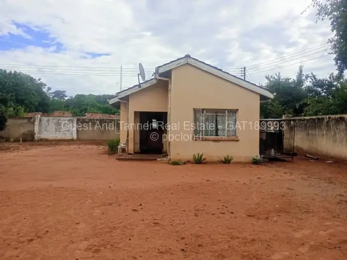 4 Bedroom House for Sale in Victoria Falls, Victoria Falls