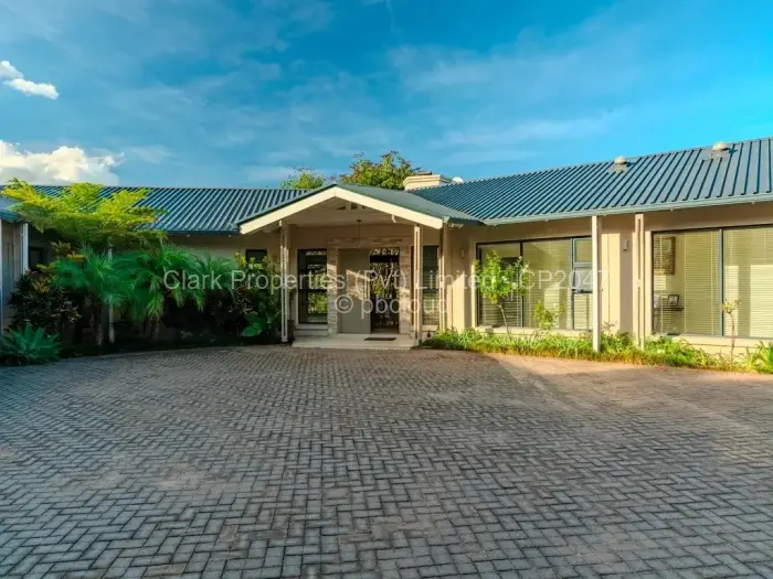 4 Bedroom House for Sale in Borrowdale Brooke, Harare