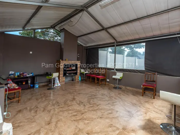 6 Bedroom House for Sale in Pomona, Harare