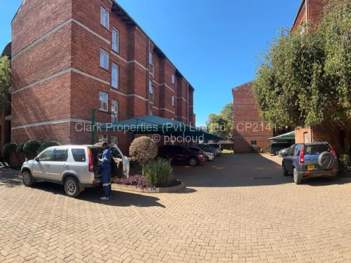 Flat/Apartment to Rent in Avenues