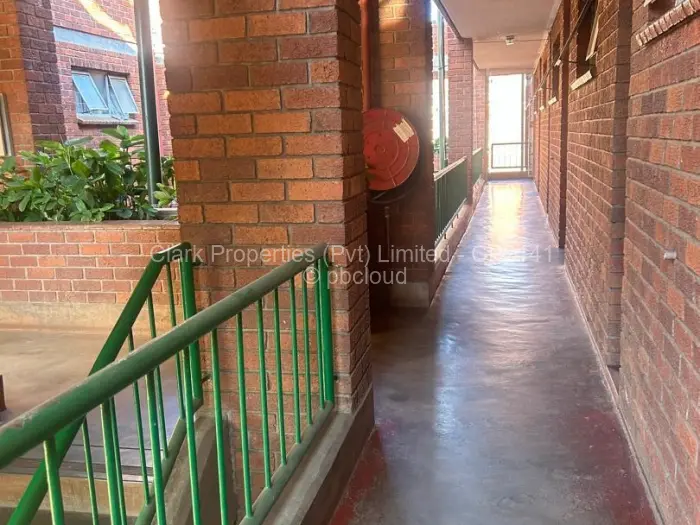 Flat/Apartment to Rent in Avenues