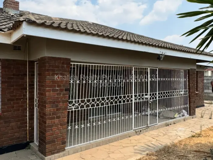 3 Bedroom House to Rent in Zimre Park