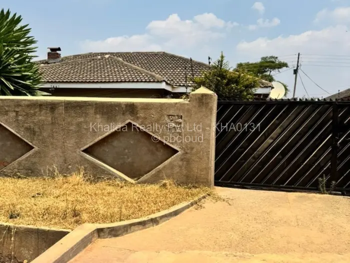 3 Bedroom House to Rent in Zimre Park