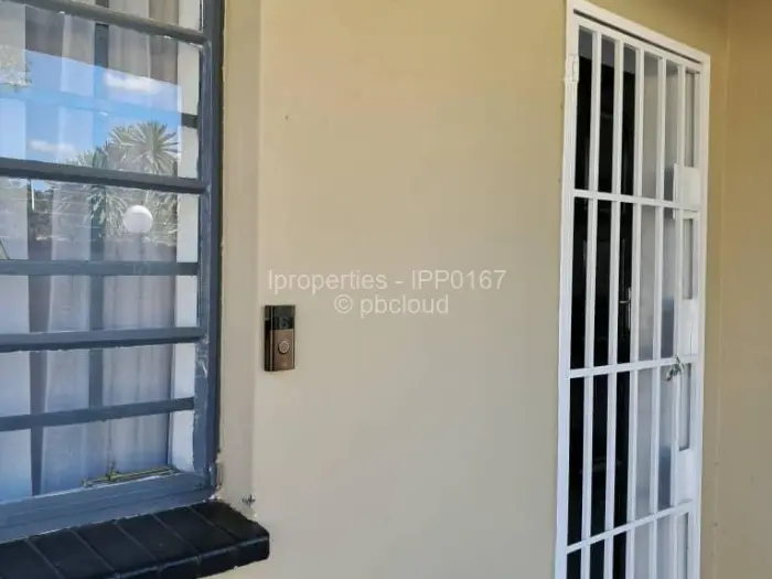 3 Bedroom House for Sale in Mainway Meadows, Harare