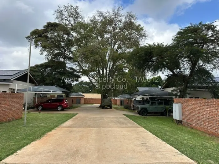 Townhouse/Cluster to Rent in Highlands