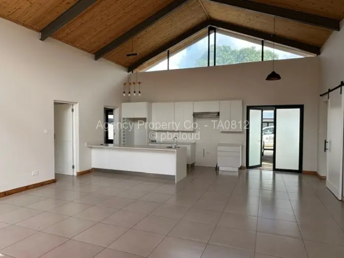 Townhouse/Cluster to Rent in Highlands