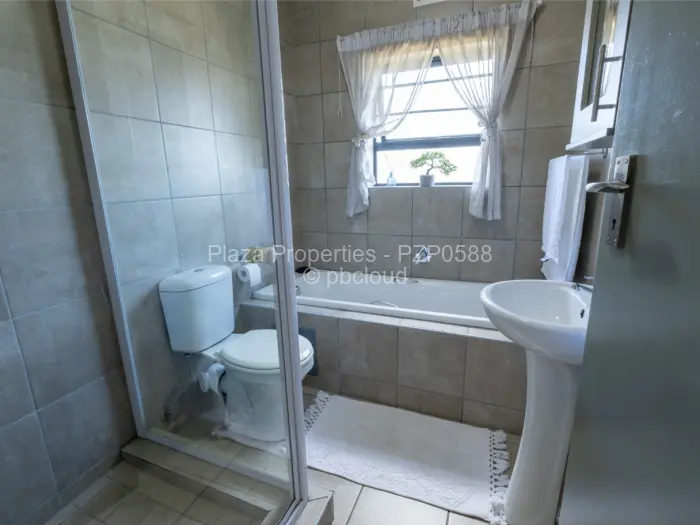 Flat/Apartment for Sale in Pretoria East, Pretoria