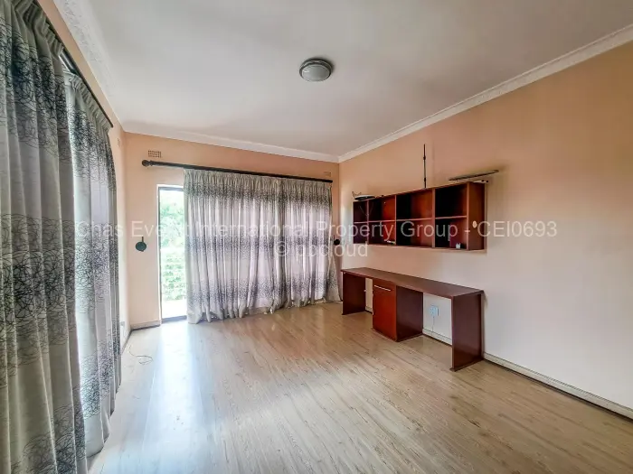 4 Bedroom House to Rent in Helensvale