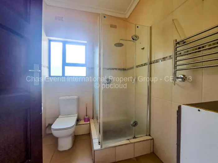 4 Bedroom House to Rent in Helensvale