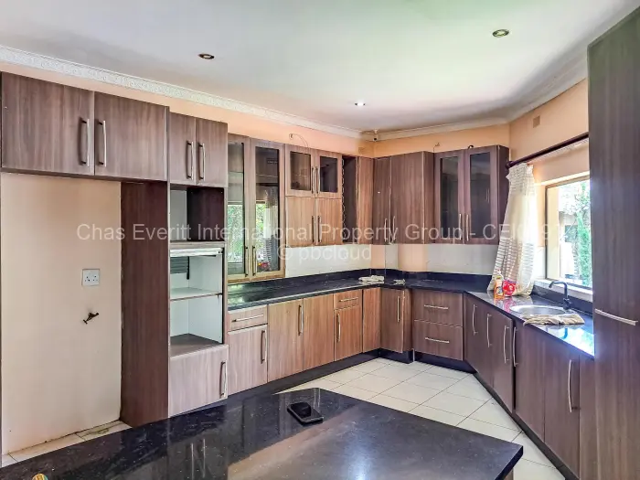 4 Bedroom House to Rent in Helensvale