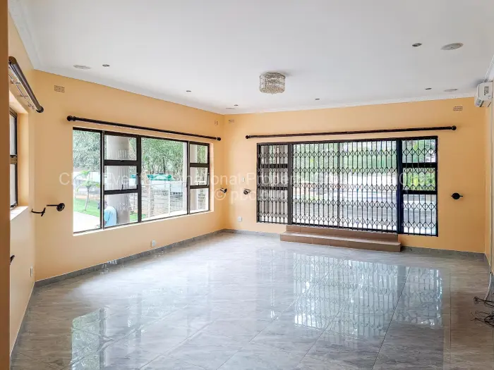 4 Bedroom House to Rent in Helensvale