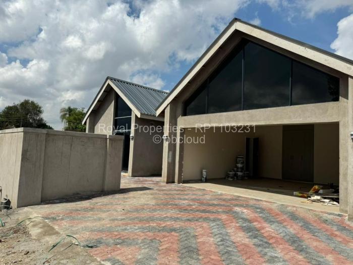 Townhouse/Cluster for Sale in Marlborough, Harare