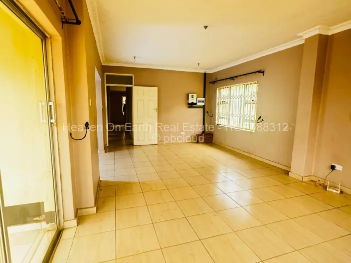 3 Bedroom House for Sale in Aspindale Park, Harare