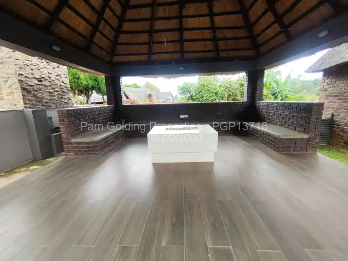 6 Bedroom House to Rent in Glen Lorne