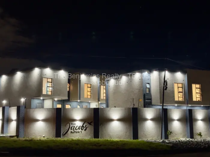 Townhouse/Cluster to Rent in Strathaven