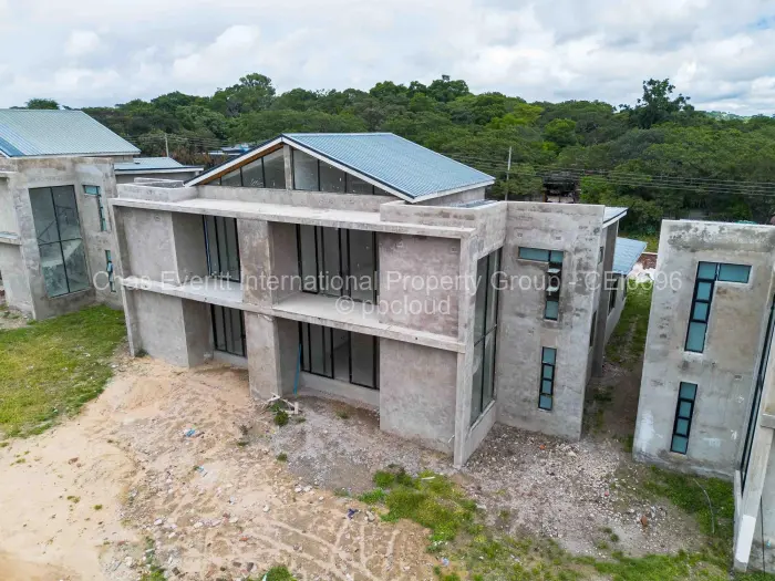 Townhouse/Cluster for Sale in Monavale, Harare