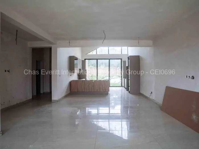Townhouse/Cluster for Sale in Monavale, Harare
