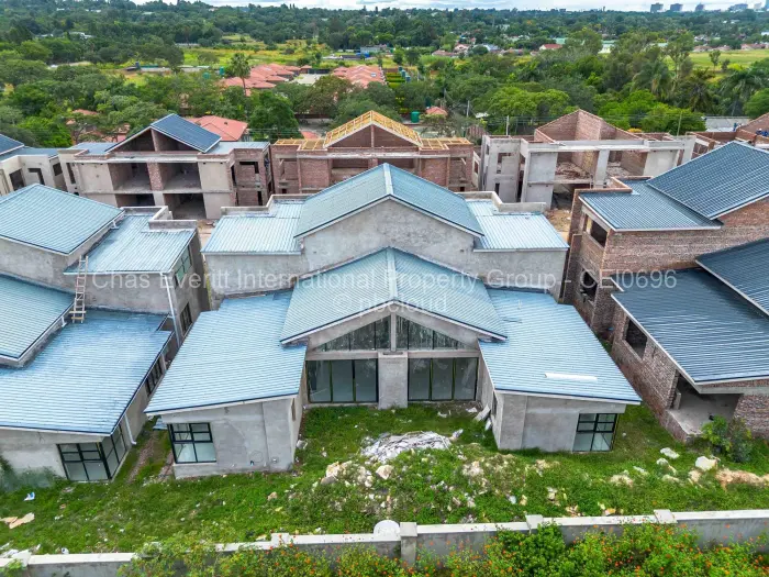 Townhouse/Cluster for Sale in Monavale, Harare