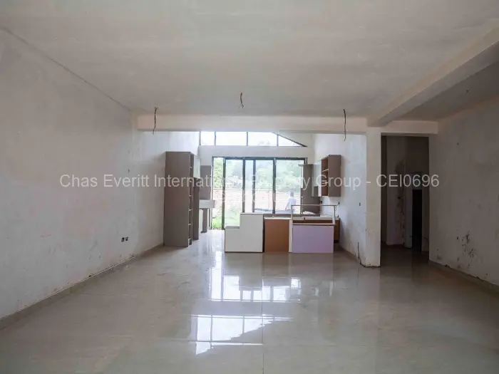 Townhouse/Cluster for Sale in Monavale, Harare