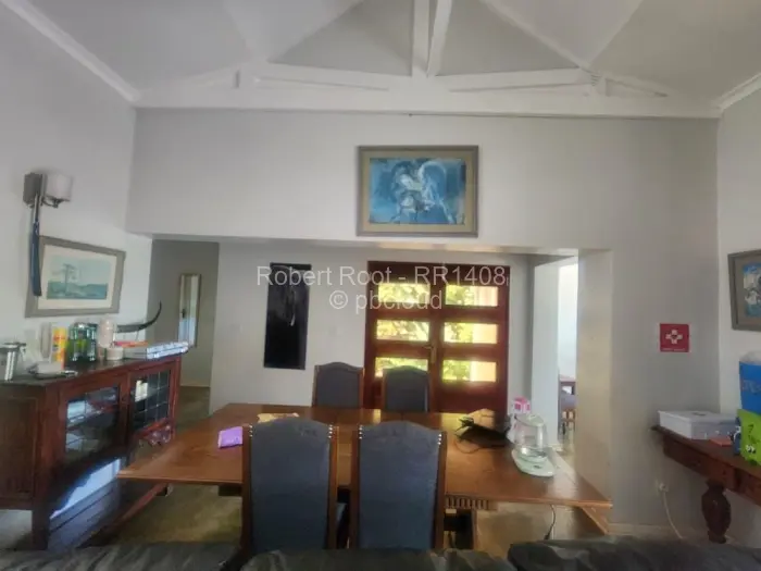 4 Bedroom House to Rent in Helensvale