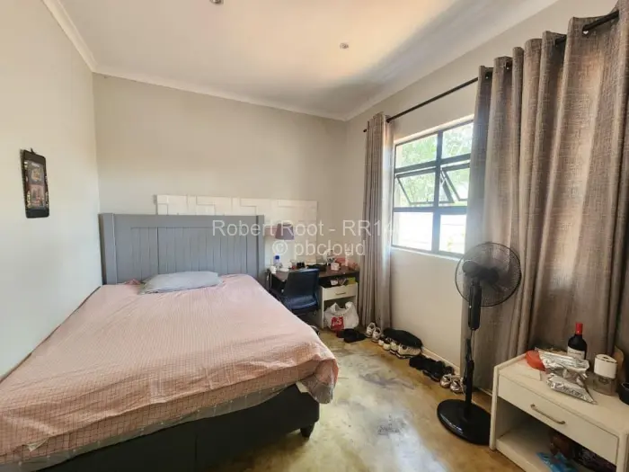 4 Bedroom House to Rent in Helensvale