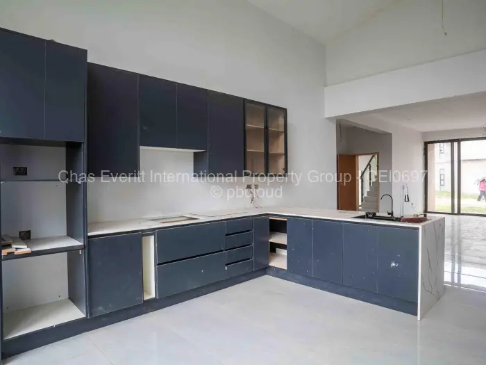Townhouse/Cluster for Sale in Monavale, Harare