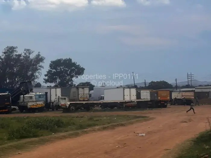 Commercial Stand for Sale in Whitecliff, Harare