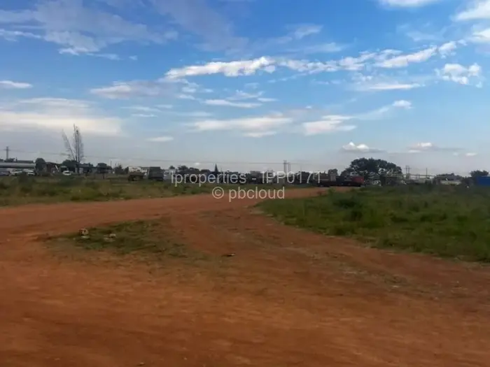 Commercial Stand for Sale in Whitecliff, Harare