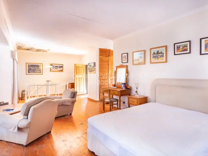 5 Bedroom House for Sale in Helensvale, Harare