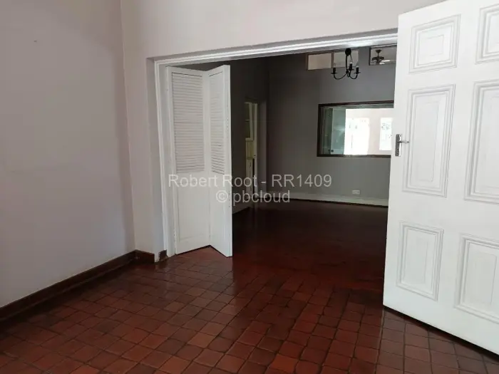 Office to Rent in Avondale