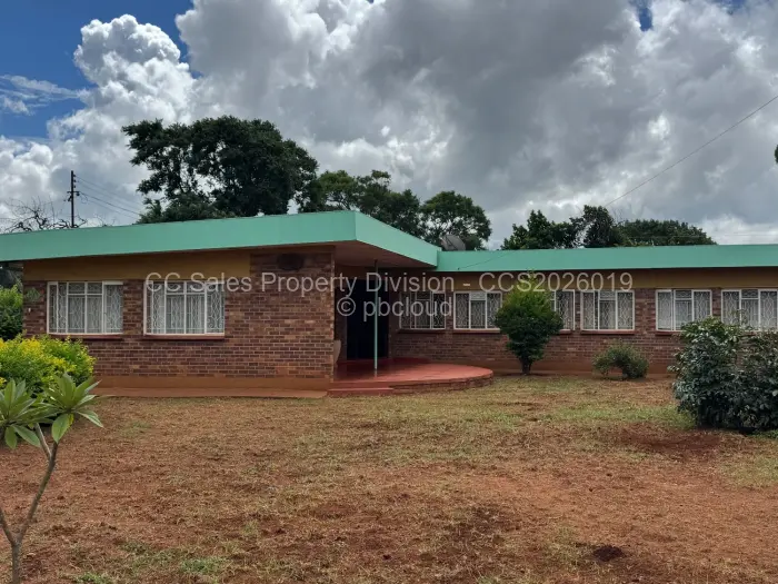 4 Bedroom House for Sale in North Lynne, Bulawayo