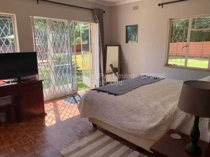 6 Bedroom House for Sale in Mandara, Harare
