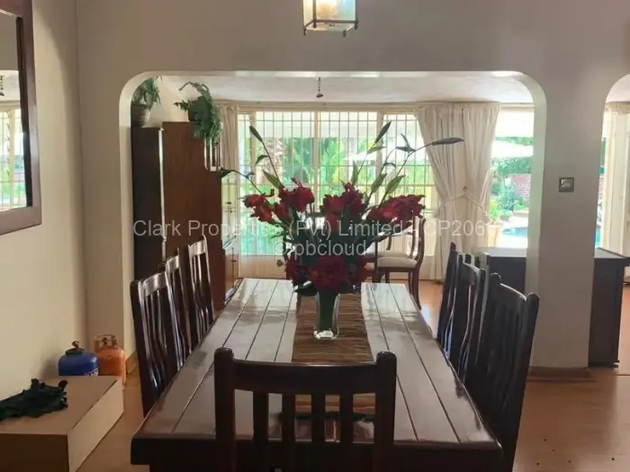 6 Bedroom House for Sale in Mandara, Harare