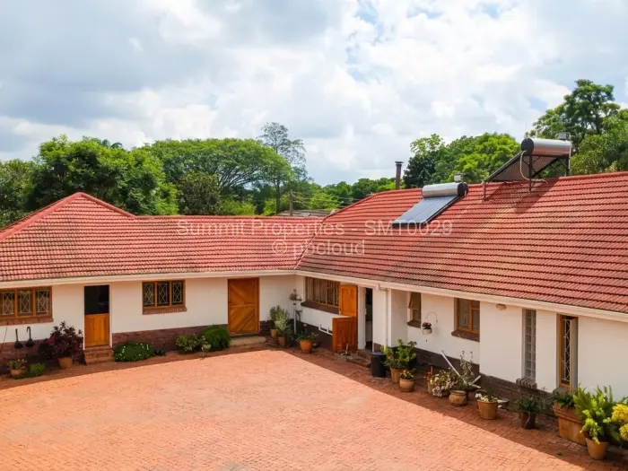 4 Bedroom House for Sale in Highlands, Harare