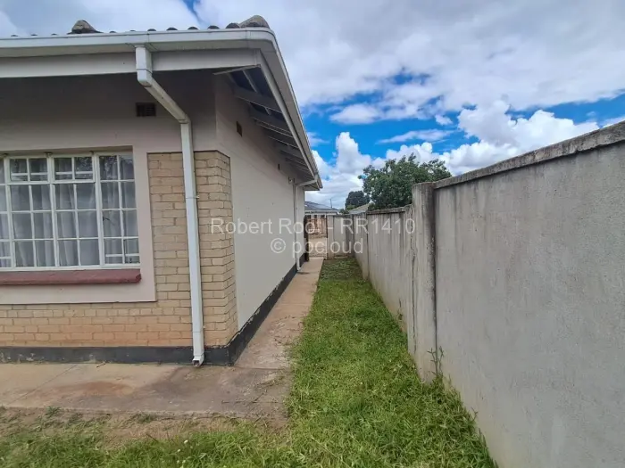 Townhouse/Cluster to Rent in Waterfalls