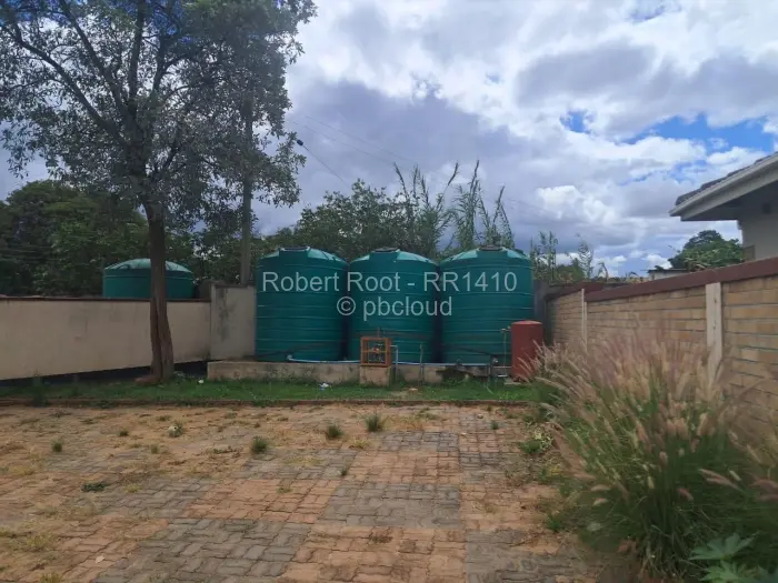 Townhouse/Cluster to Rent in Waterfalls