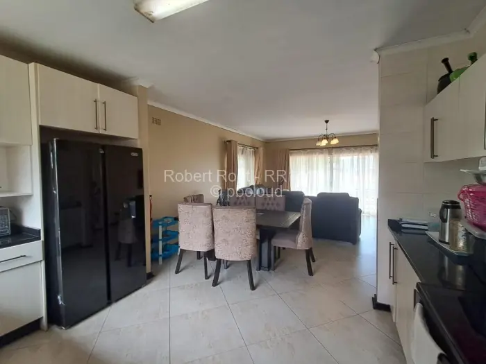 Townhouse/Cluster to Rent in Waterfalls