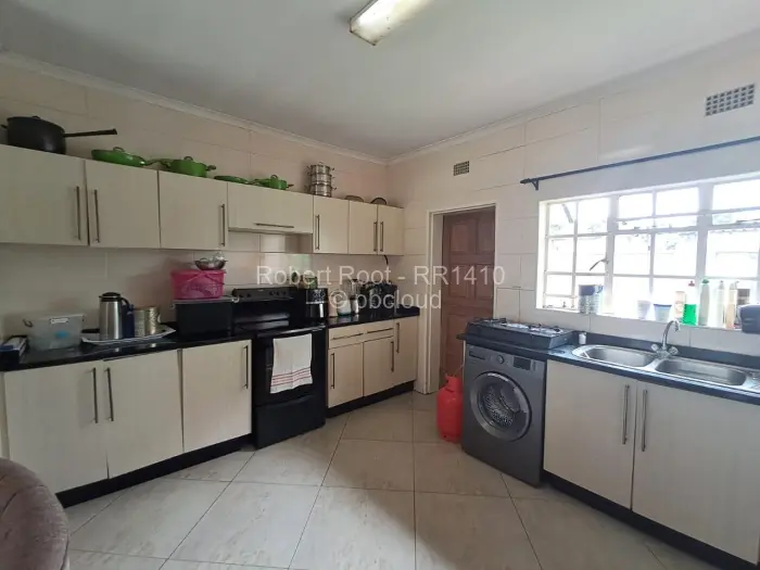 Townhouse/Cluster to Rent in Waterfalls